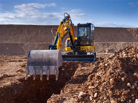 90z zero tailswing compact excavators|JCB introduces the 90Z.